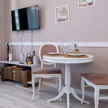 1br With Parking Near Free Uni By Flat Manаger Apartman *